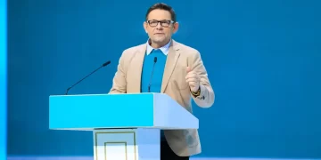 Социальные сети превратились в политический инструмент — депутат Пономарев