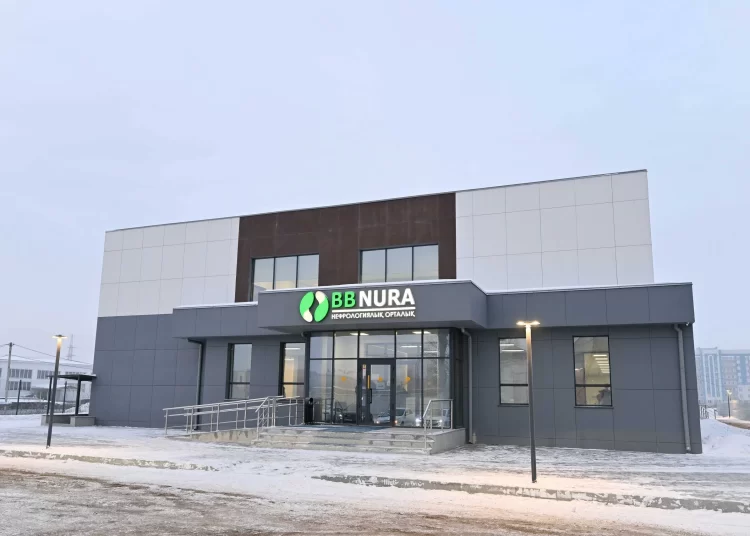 Аким области посетил нефрологический центр в Семее