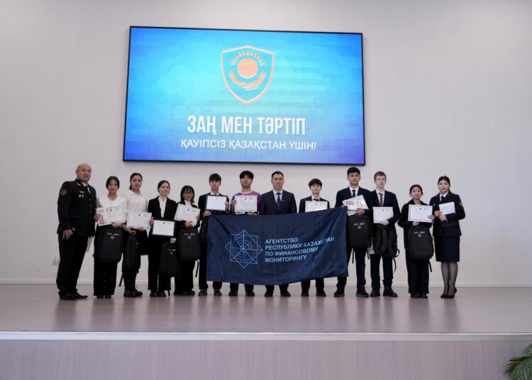 В области Абай были награждены победители интерактивной игры «Қаржы сақшылары»
