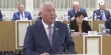 Депутат выступил за переименование референдума в Конституции