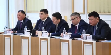 Конституционная комиссия подготовила первый проект новой Конституции Казахстана