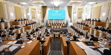 В Народный совет Казахстана войдут по 42 представителя этносов, общественных объединений и маслихатов