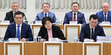 Конституционная комиссия обсуждает сводные предложения по реформе на втором заседании