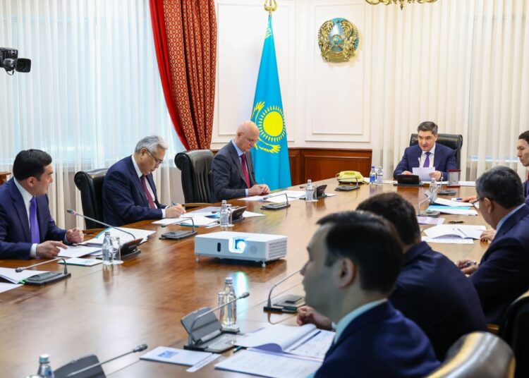 Олжас Бектенов провел совещание по вопросам генерации новых мощностей для решения проблемы энергодефицита