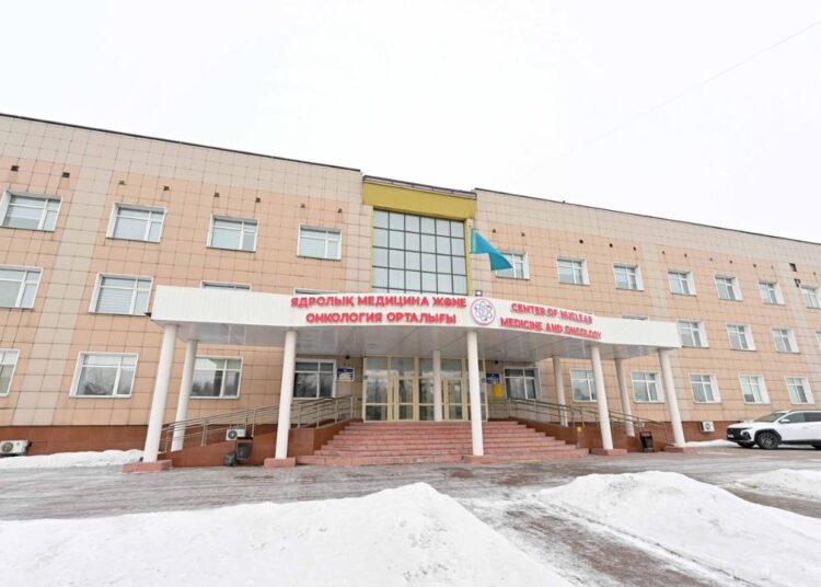 Центр ядерной медицины и онкологии в Семее оснащен современным медицинским оборудованием