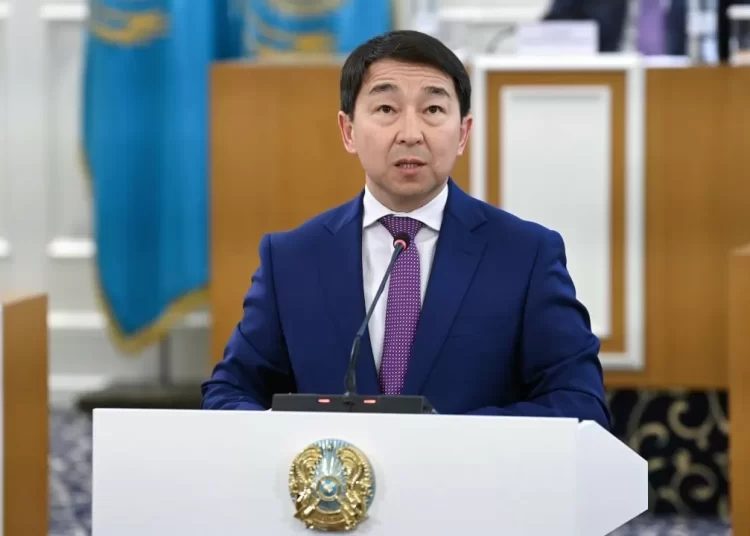 Высший консультативный орган, представляющий интересы народа Казахстана – Бакыт Нурмуханов о Халық Кеңесі