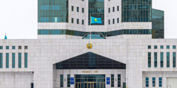 Реализация поручений Президента: в Казахстане построят четыре новых фармзавода