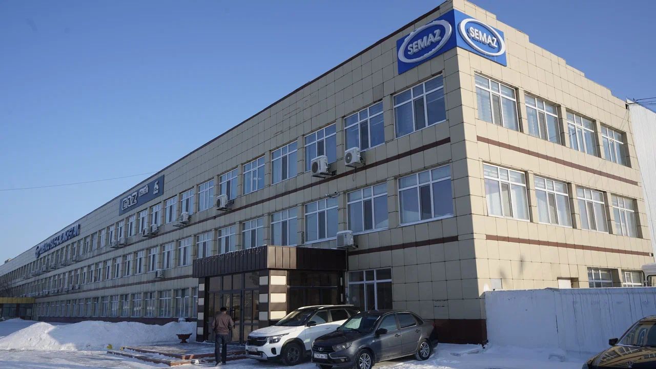 В ОБЛАСТИ АБАЙ РЕГИОНАЛЬНАЯ КОАЛИЦИЯ ПРОВЕЛА ВСТРЕЧУ С ТРУДОВЫМ КОЛЛЕКТИВОМ