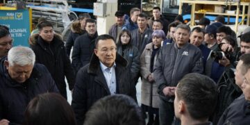 В ОБЛАСТИ АБАЙ РЕГИОНАЛЬНАЯ КОАЛИЦИЯ ПРОВЕЛА ВСТРЕЧУ С ТРУДОВЫМ КОЛЛЕКТИВОМ