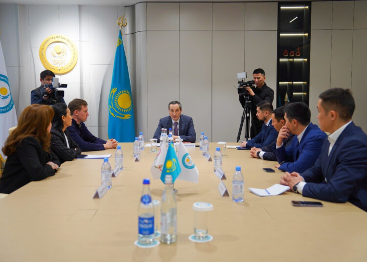 В Астане состоялось собрание спортивного сообщества в поддержку Конституционной реформы