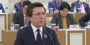 Тенге должен быть защищен Конституцией – Нуртай Сабильянов