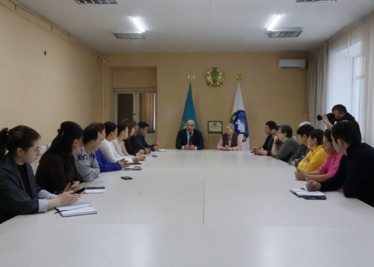 «Единство и согласие — прочная основа новой Конституции»