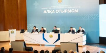 Аида Балаева обозначила ключевые направления модернизации отраслей культуры и информации