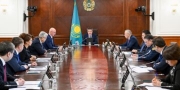 Олжас Бектенов провел совещание по вопросу организации разъяснительной работы в контексте обсуждения проекта новой Конституции