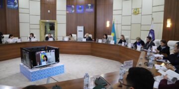 Эксперты Научно-экспертного совета АНК единогласно поддержали новую Конституцию