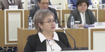 Директор Института законодательства Индира Аубакирова: разграничение прав человека и гражданина важно для каждого