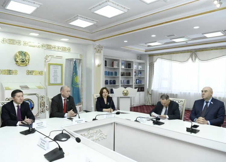 Международная ассоциация юристов поддержала проект новой Конституции РК