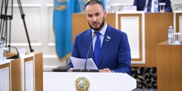 Партия «Respubliсa» поддерживает проект новой Конституции – Айдарбек Ходжаназаров