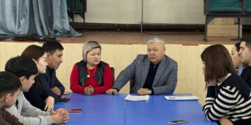 Встреча с молодежью: обсуждена значимость Конституционной реформы