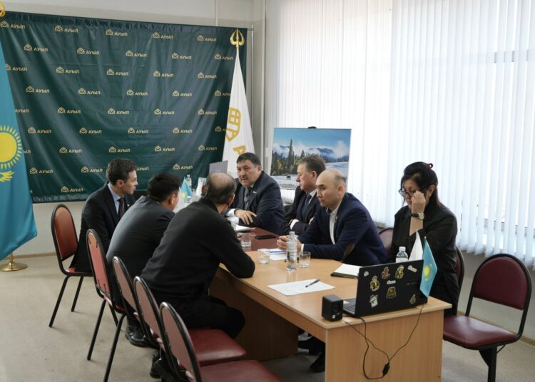 Областной филиал «Ауыл» партиясы по области Абай поддержал референдум по новой Конституции.