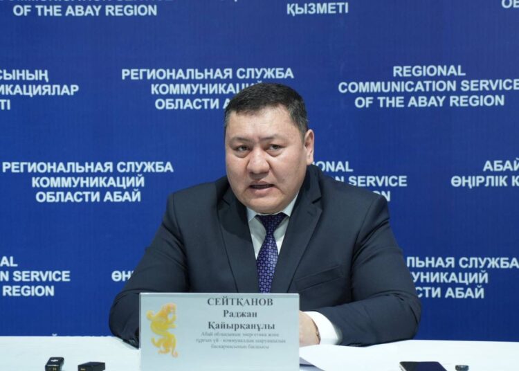 В Семее благоустроено 35 дворов