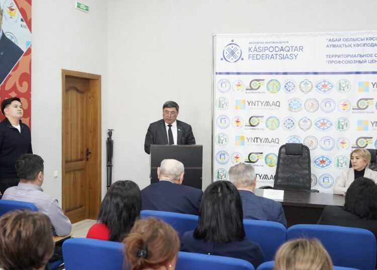 Реформы Конституции: открытое обсуждение с профсоюзными организациями