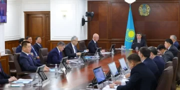 Олжас Бектенов поручил усилить работу по внедрению отечественных технологий в геологоразведке