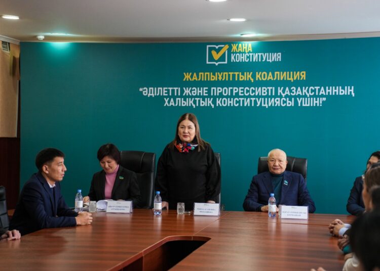 На пути к Справедливому Казахстану: жители Бескарагайского района поддержали проект новой Конституции