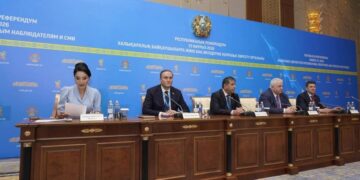 Казахстан как пример для подражания: международные наблюдатели высоко оценили проведение референдума