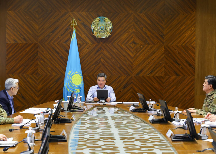 Олжас Бектенов провел в области Абай заседание Республиканского оперативного штаба по ликвидации ЧС