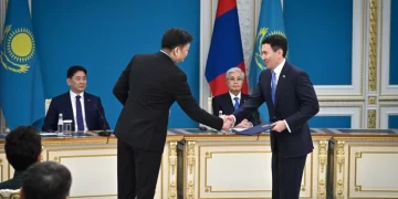 Казахстан и Монголия подписали 13 документов