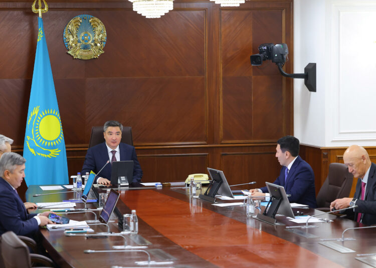 Олжас Бектенов провел заседание Совета директоров АО «Самрук-Қазына»