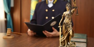 В области Абай вынесено судебное постановление за неустранение выявленных недостатков при ремонте балкона