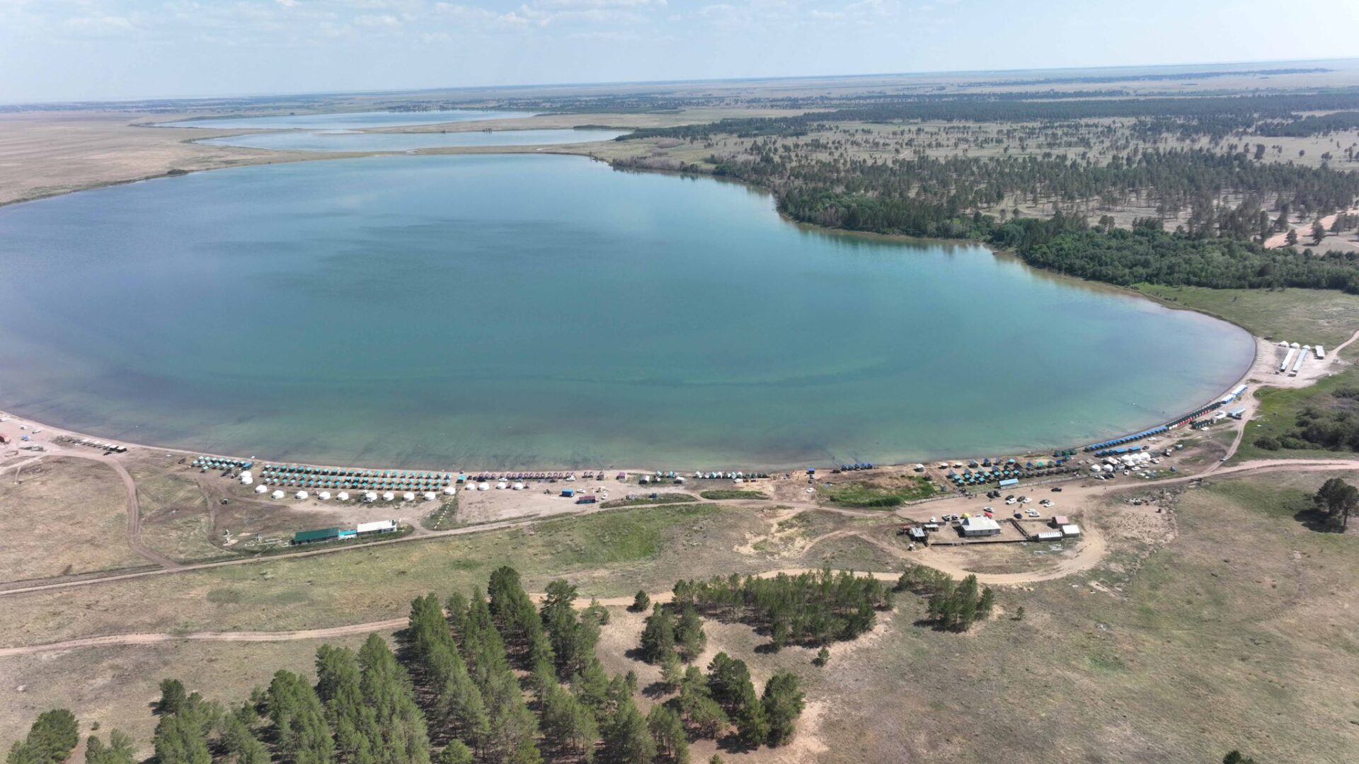 В области Абай обсудили подготовку туристических объектов к летнему сезону