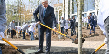 Глава государства принял участие в республиканской экологической акции «Таза Қазақстан»