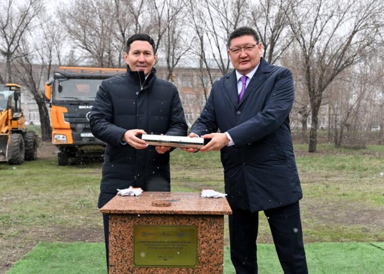 «Абайға құрмет»: в Семее заложили фундамент нового спортивного комплекса