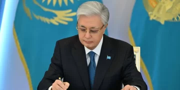 Глава государства подписал указ о развитии культуры чтения в Казахстане