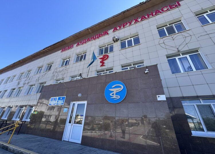 БЛАГОДАРЯ ПОДДЕРЖКЕ ПАРТИИ «AMANAT» В СЕЛЕ КАРАУЫЛ РЕШАЕТСЯ КАДРОВЫЙ ВОПРОС В СФЕРЕ МЕДИЦИНЫ