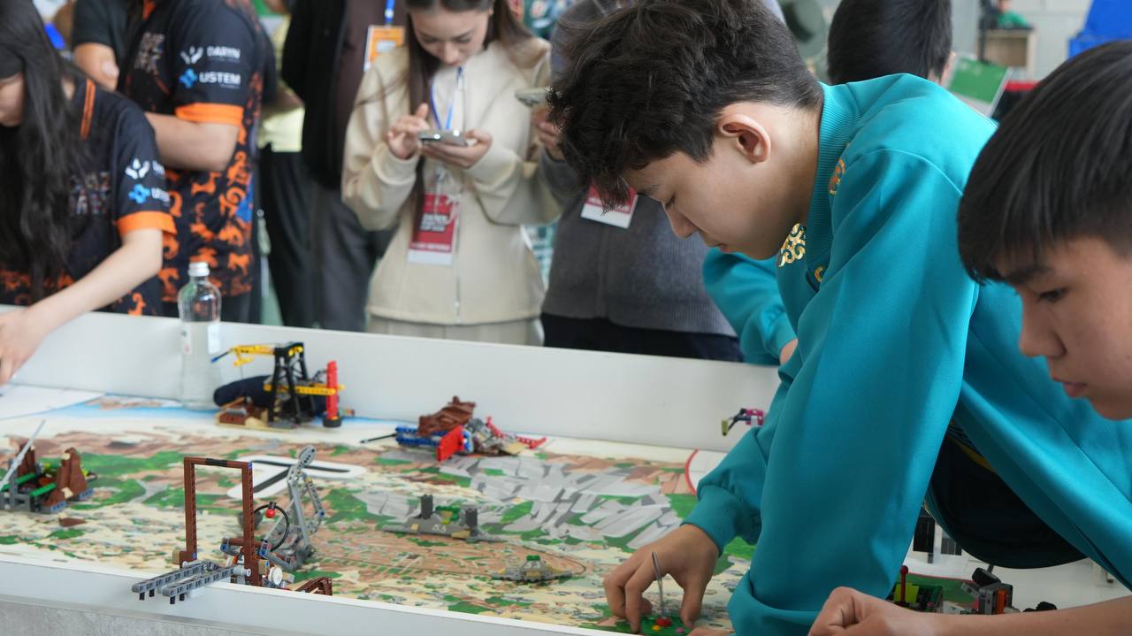 В Семее стартовал республиканский турнир «Daryn Robotics Cup – 2026»