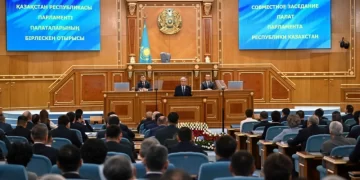 Президент выразил особую благодарность нынешнему составу Парламента Казахстана
