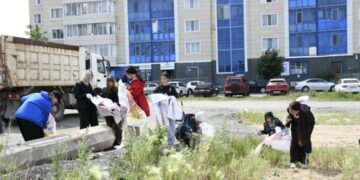 «Таза Қазақстан»: молодежь провела экологическую акцию в Астане