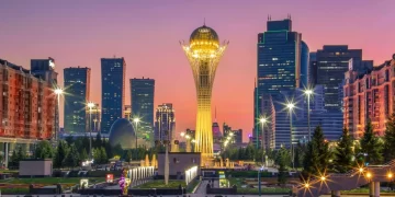 Казахстан становится экономикой не только нефти: зарубежные аналитики отметили рост инвестиций и промышленности
