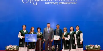 В области Абай наградили победителей конкурса «Мерейлі отбасы»