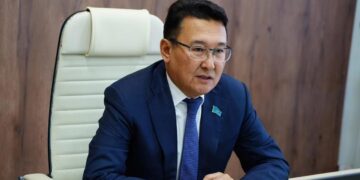 Шалкар Байбеков избран депутатом Курултая I созыва