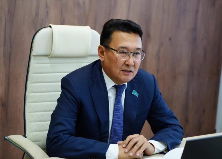 Шалкар Байбеков избран депутатом Курултая I созыва