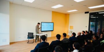 Цифровая трансформация государственного сектора: workshop для специалистов цифрового управления по профессиональному применению ИИ от резидентов Semey Hub