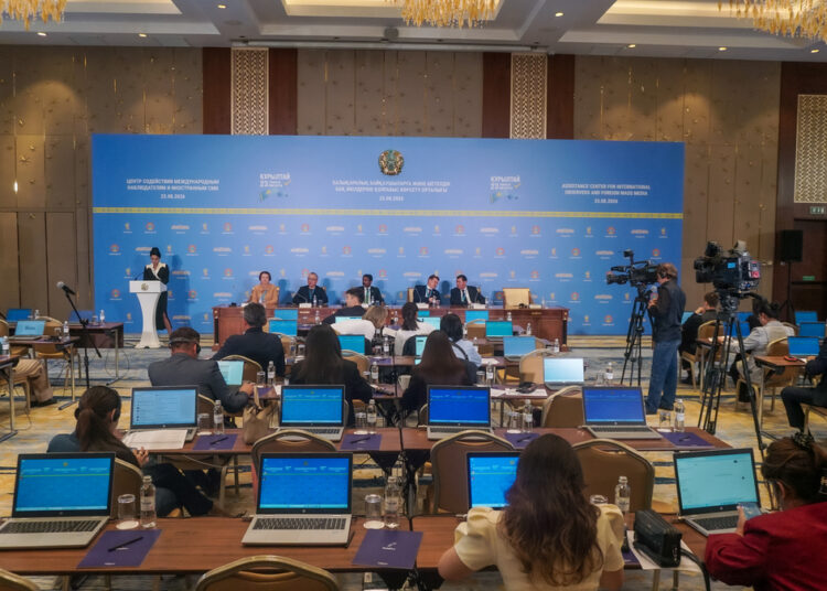 “Пока все проходит идеально”: наблюдатели ШОС оценили ход выборов депутатов в Курултай