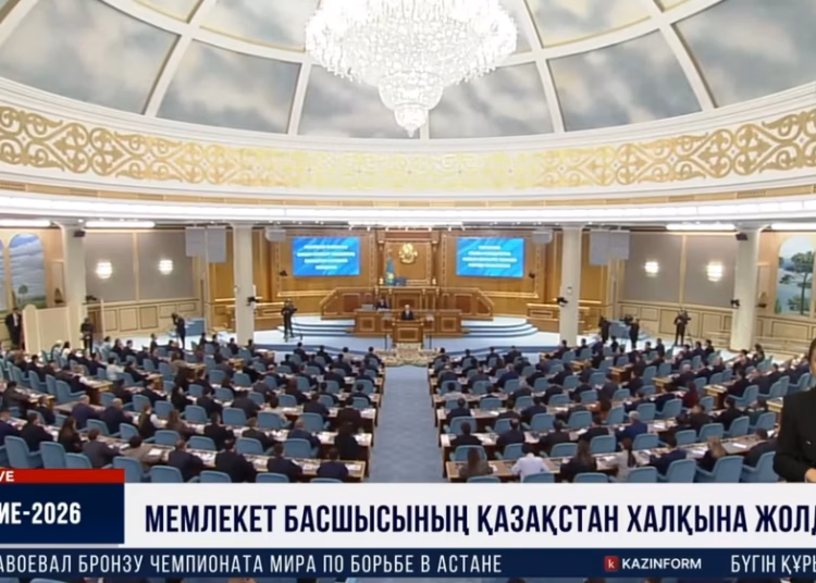 Президент Казахстана заявил о кризисе доверия между мировыми державами