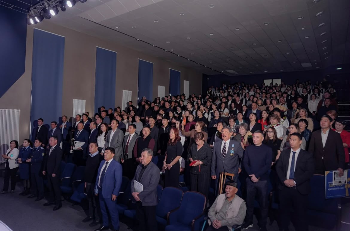 В области Абай состоялась церемония награждения победителей регионального конкурса «Адал кәсіпкер – 2026»